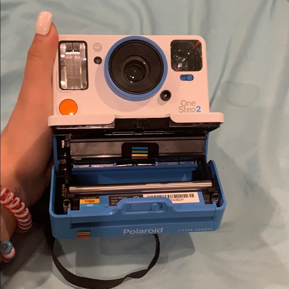 polaroid camera - Picture 3 of 3